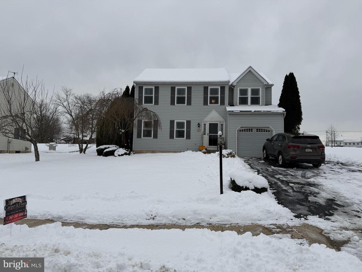 136 Woodview Drive photo 2