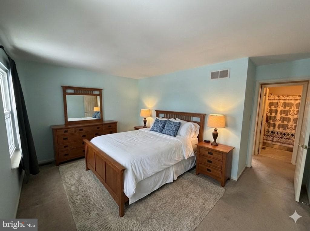 136 Woodview Drive photo 23