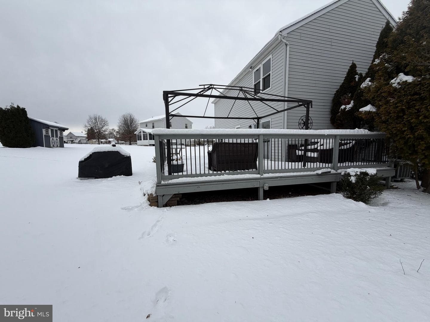 136 Woodview Drive photo 25