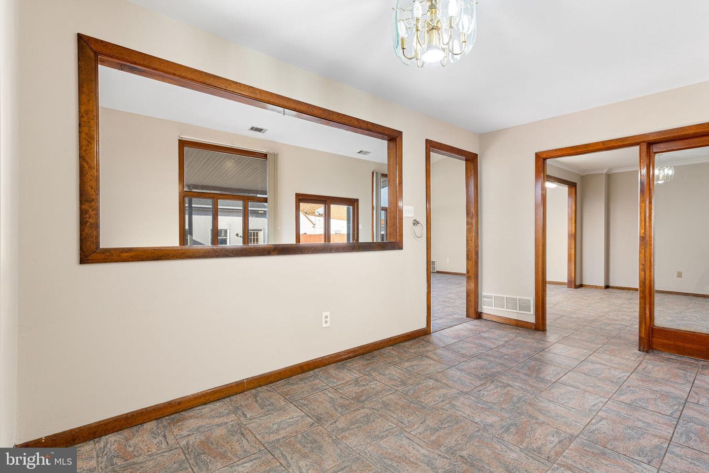 2623 Knights Road photo 16