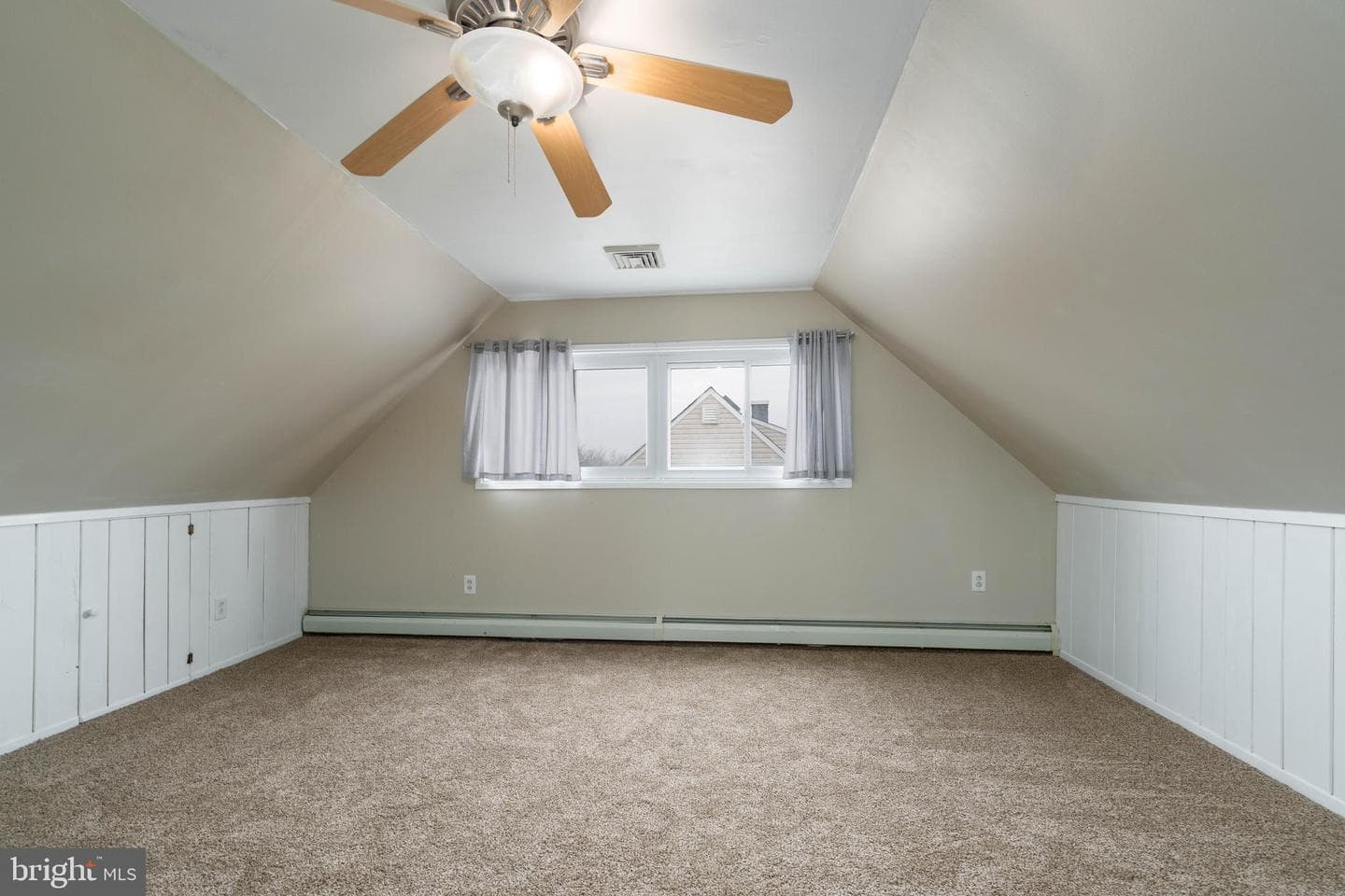 38 Vicar Lane photo 14