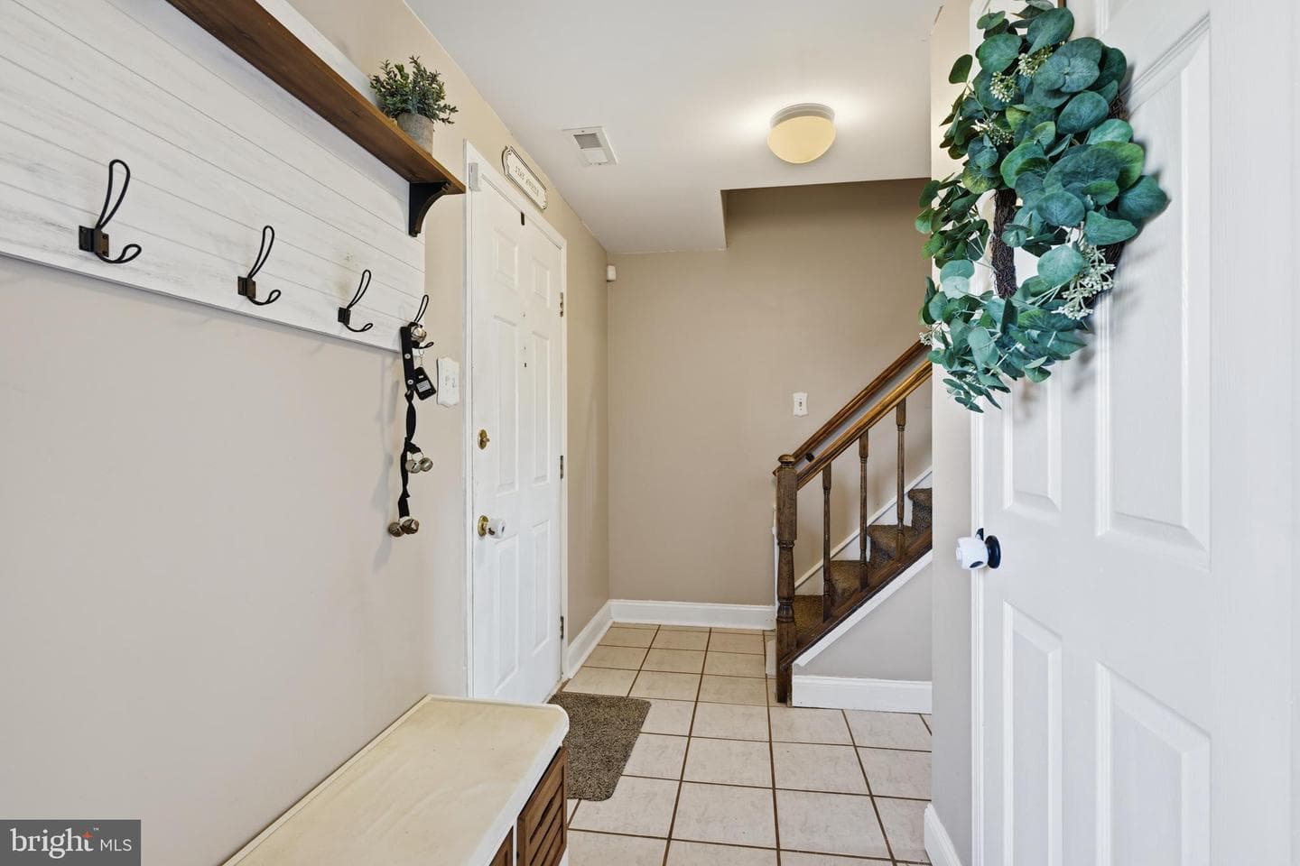 102 Penns Grant Drive photo 4