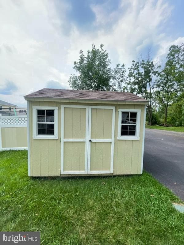 147 Hughes Avenue photo 14