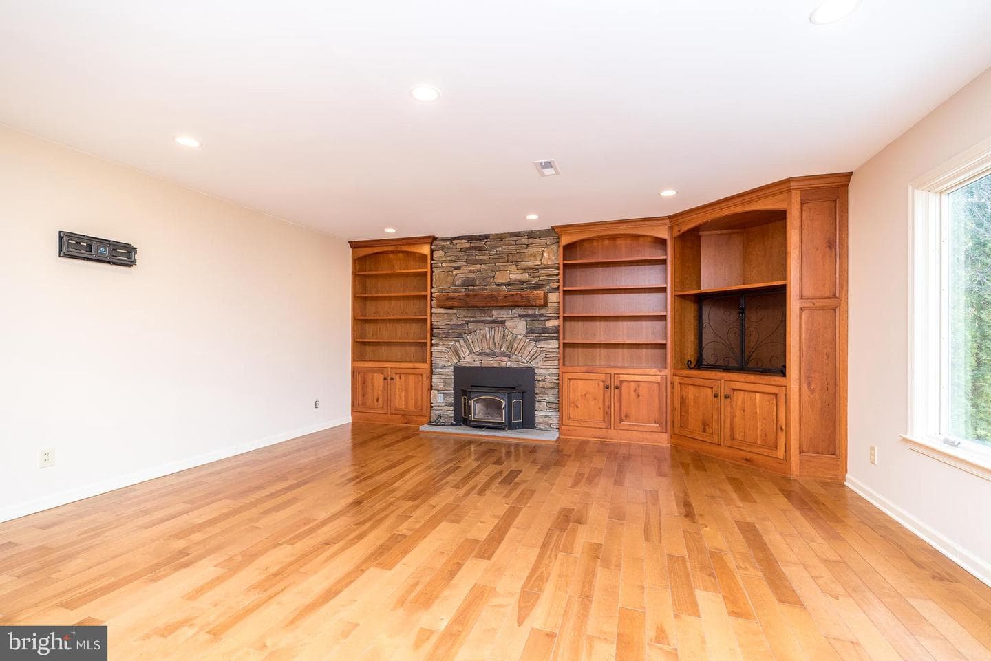 46 John Dyer Way photo 31