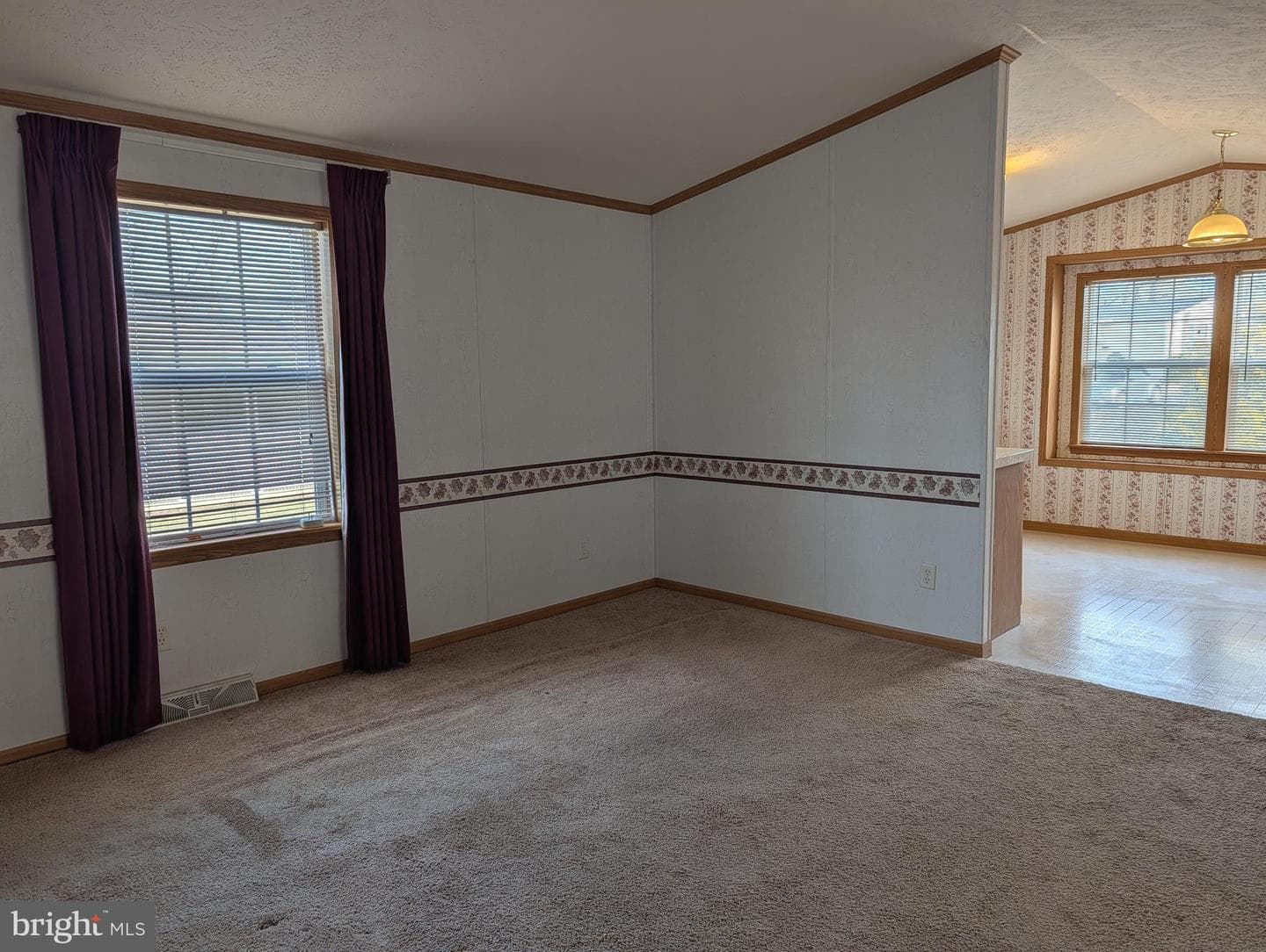 1039 Pine Circle photo 10