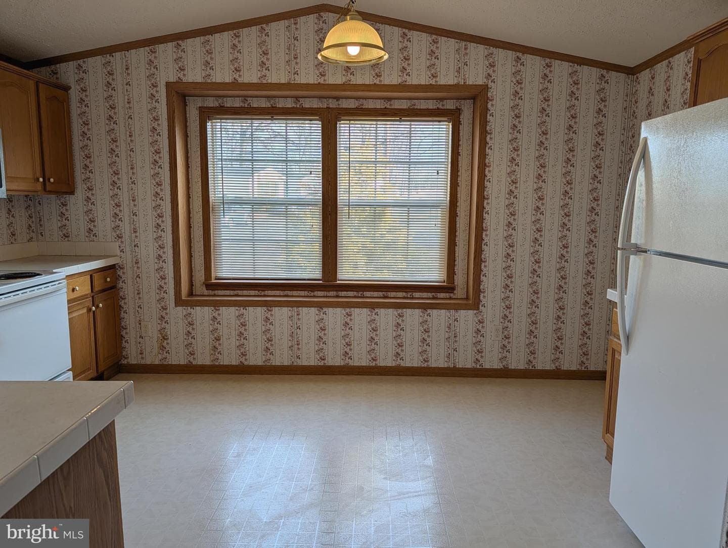 1039 Pine Circle photo 7