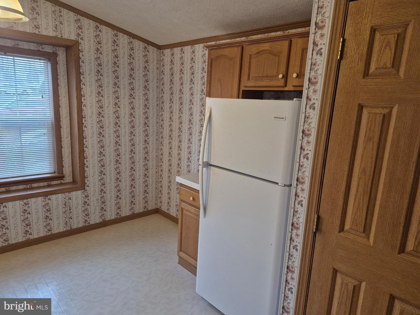 1039 Pine Circle photo 8