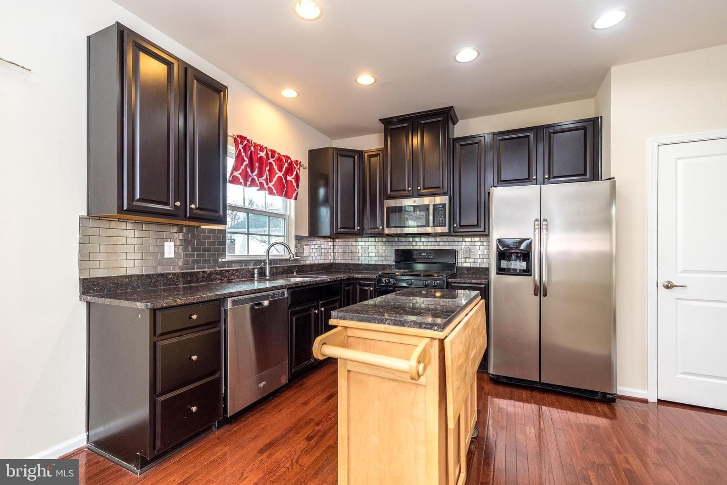 3688 Christopher Day Road photo 10