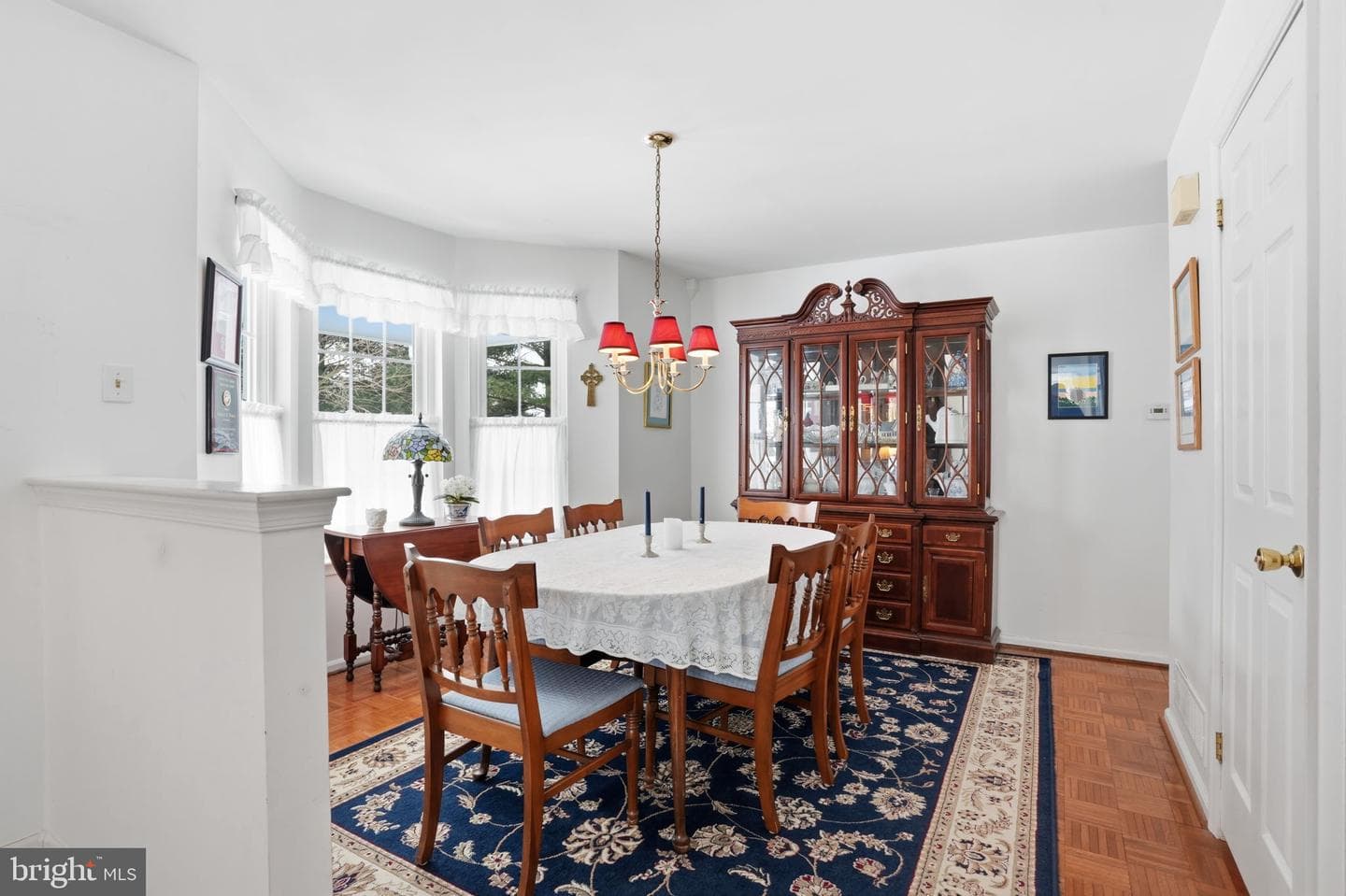 41 Ardsley Court photo 11