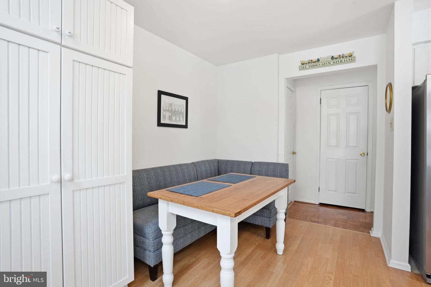41 Ardsley Court photo 19