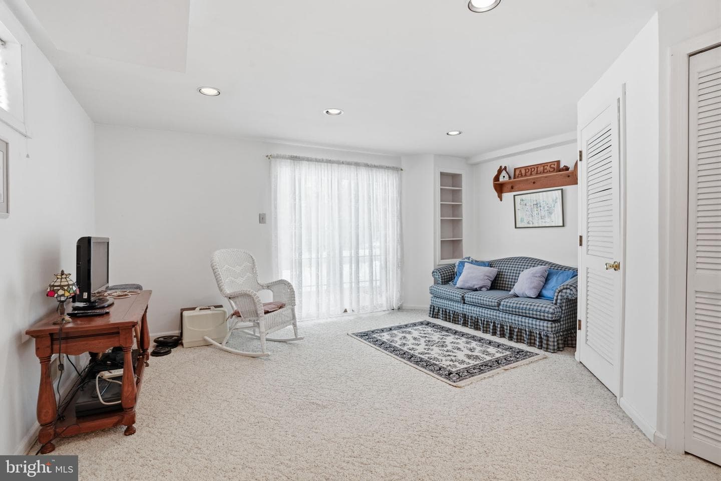 41 Ardsley Court photo 31