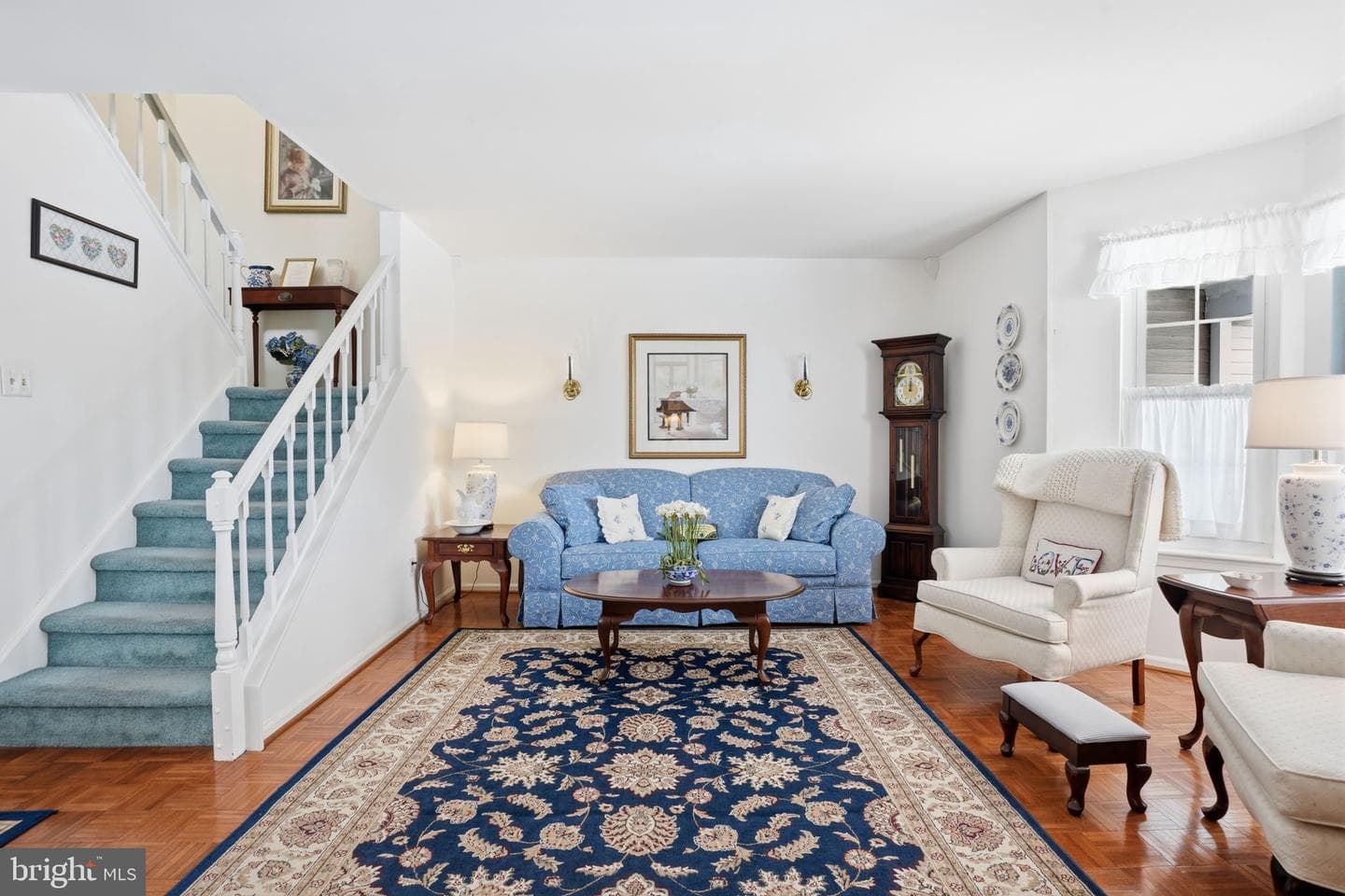 41 Ardsley Court photo 6