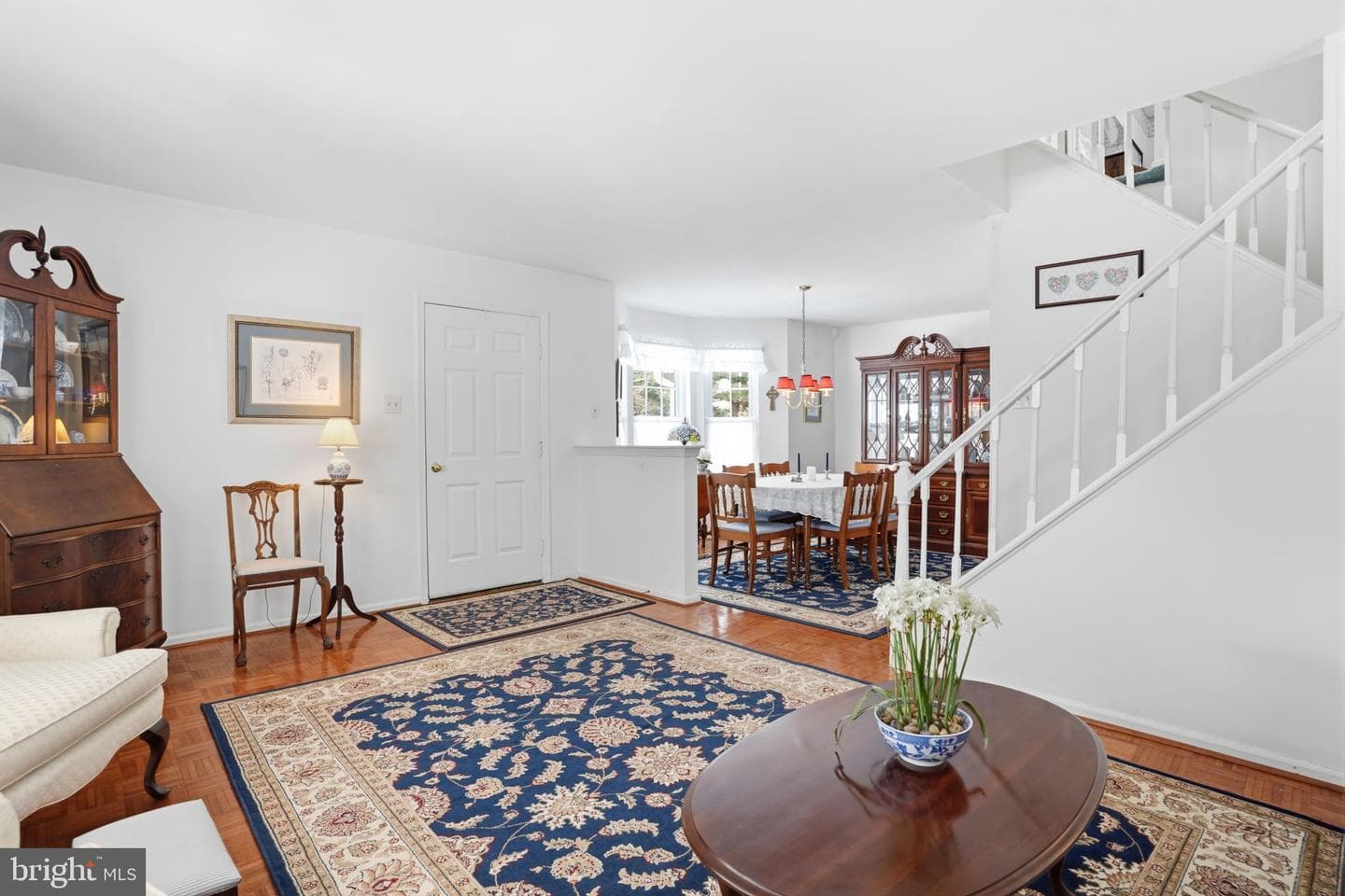 41 Ardsley Court photo 8