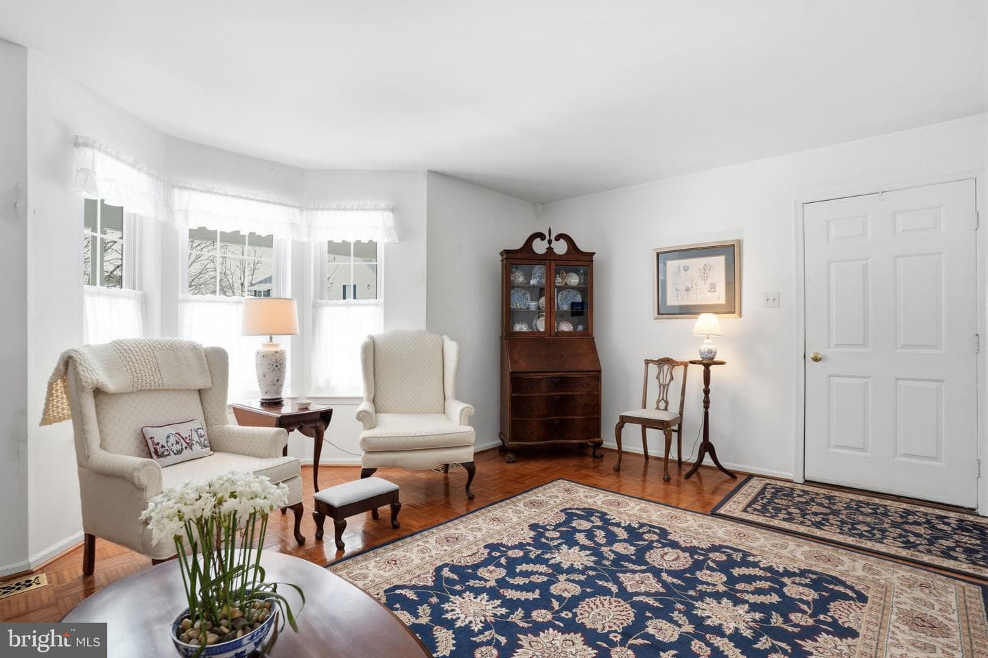 41 Ardsley Court photo 9
