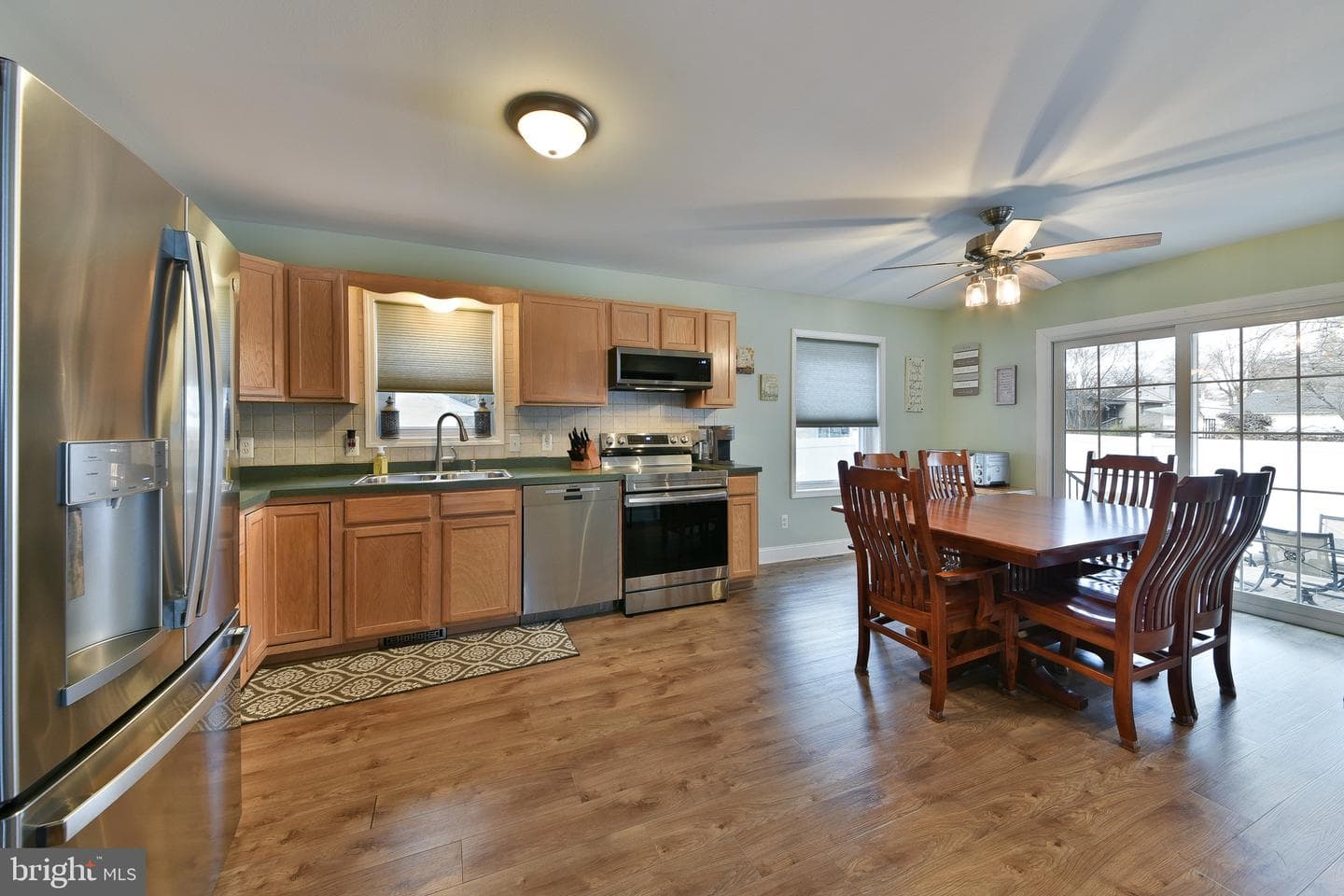 601 Fourth Avenue photo 14