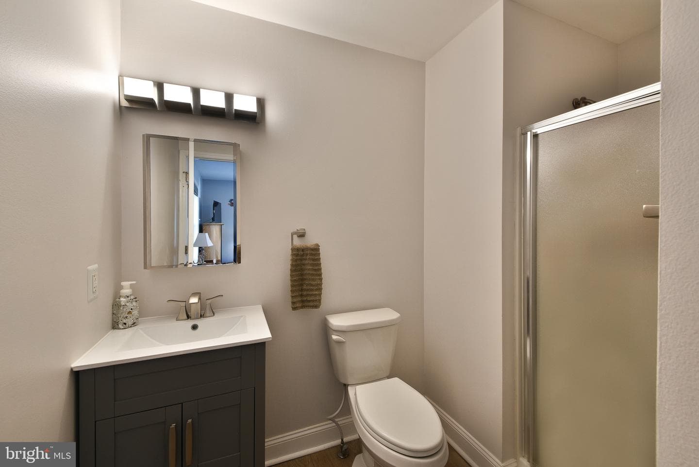 601 Fourth Avenue photo 28