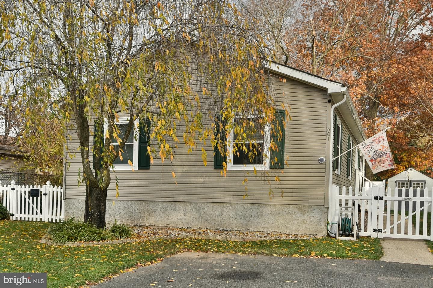 601 Fourth Avenue photo 6