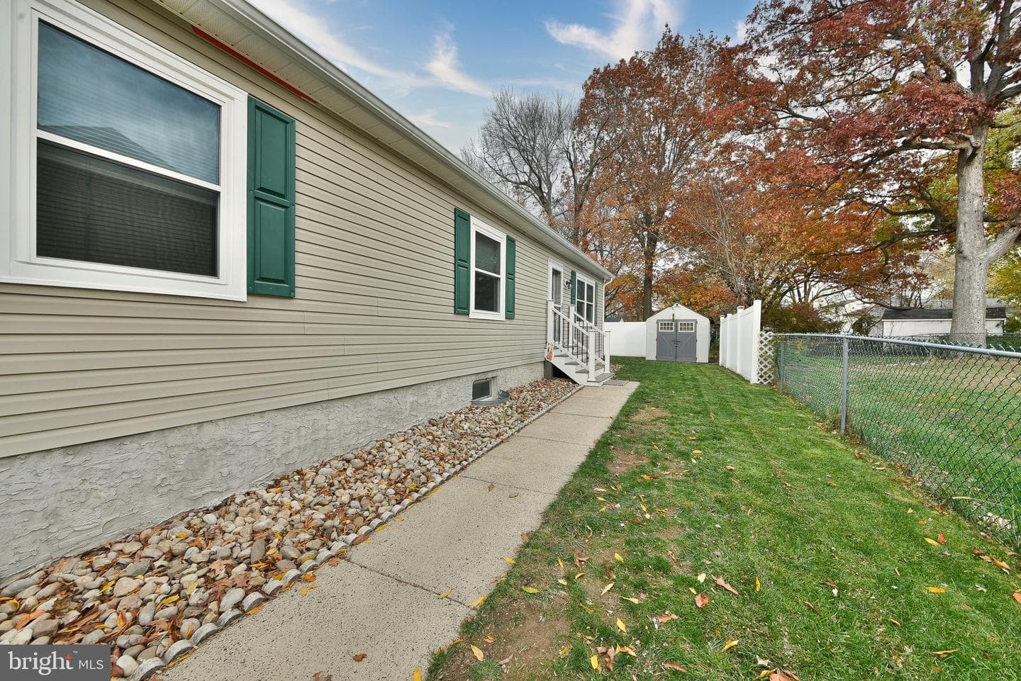 601 Fourth Avenue photo 8
