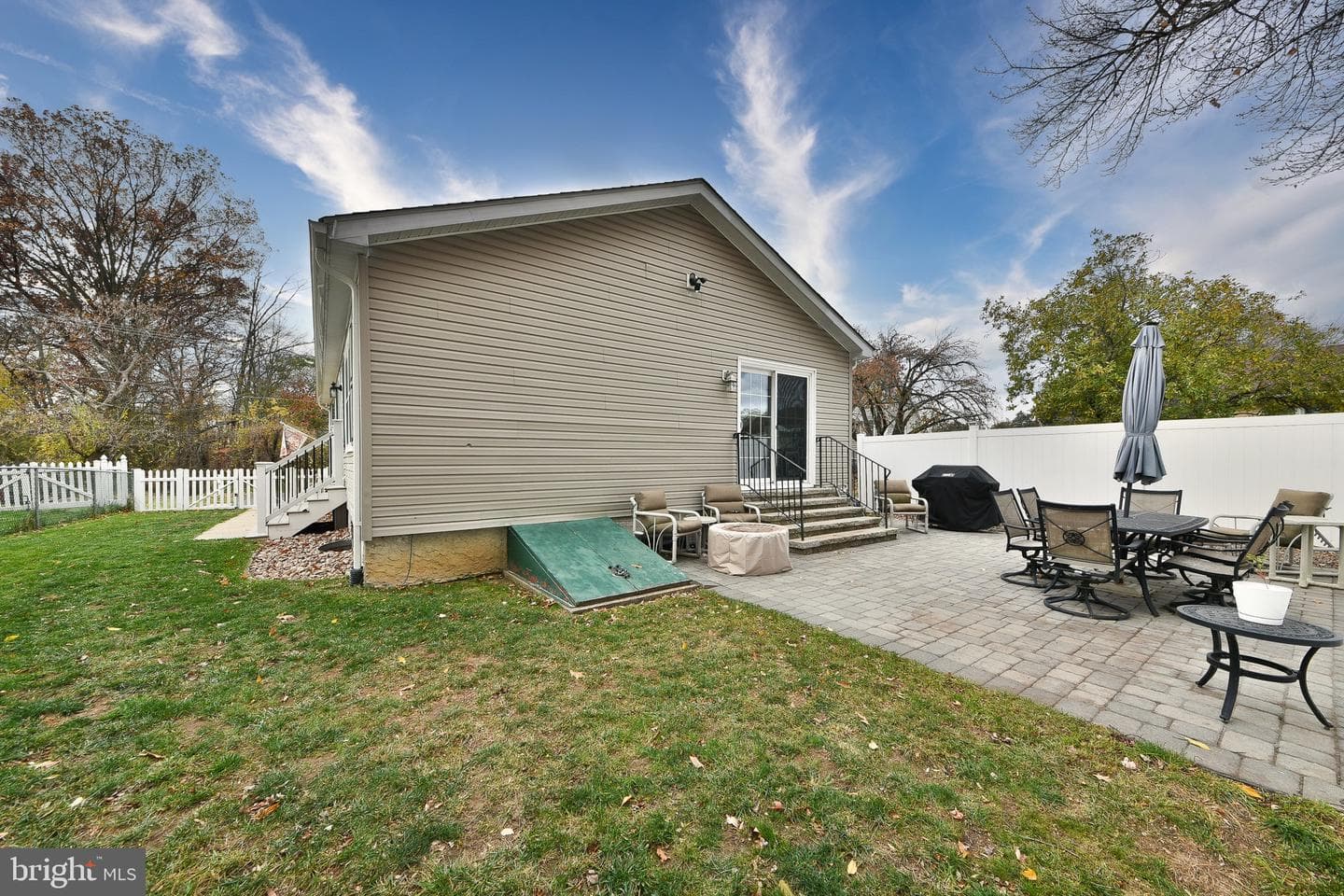 601 Fourth Avenue photo 9