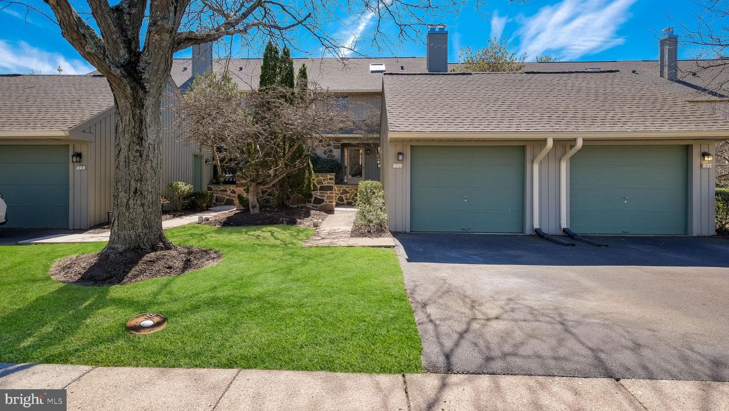 227 Yellow Springs Court