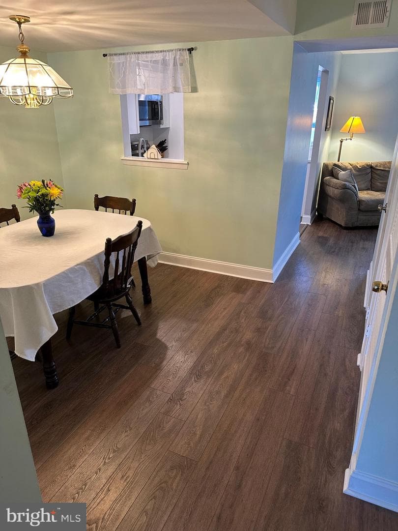 1259 Lisa Drive photo 6
