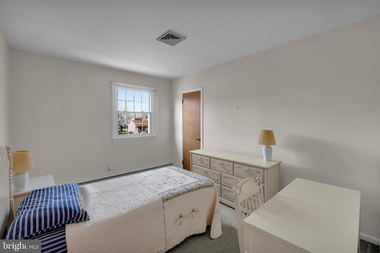 107 Peggy Lane photo 19