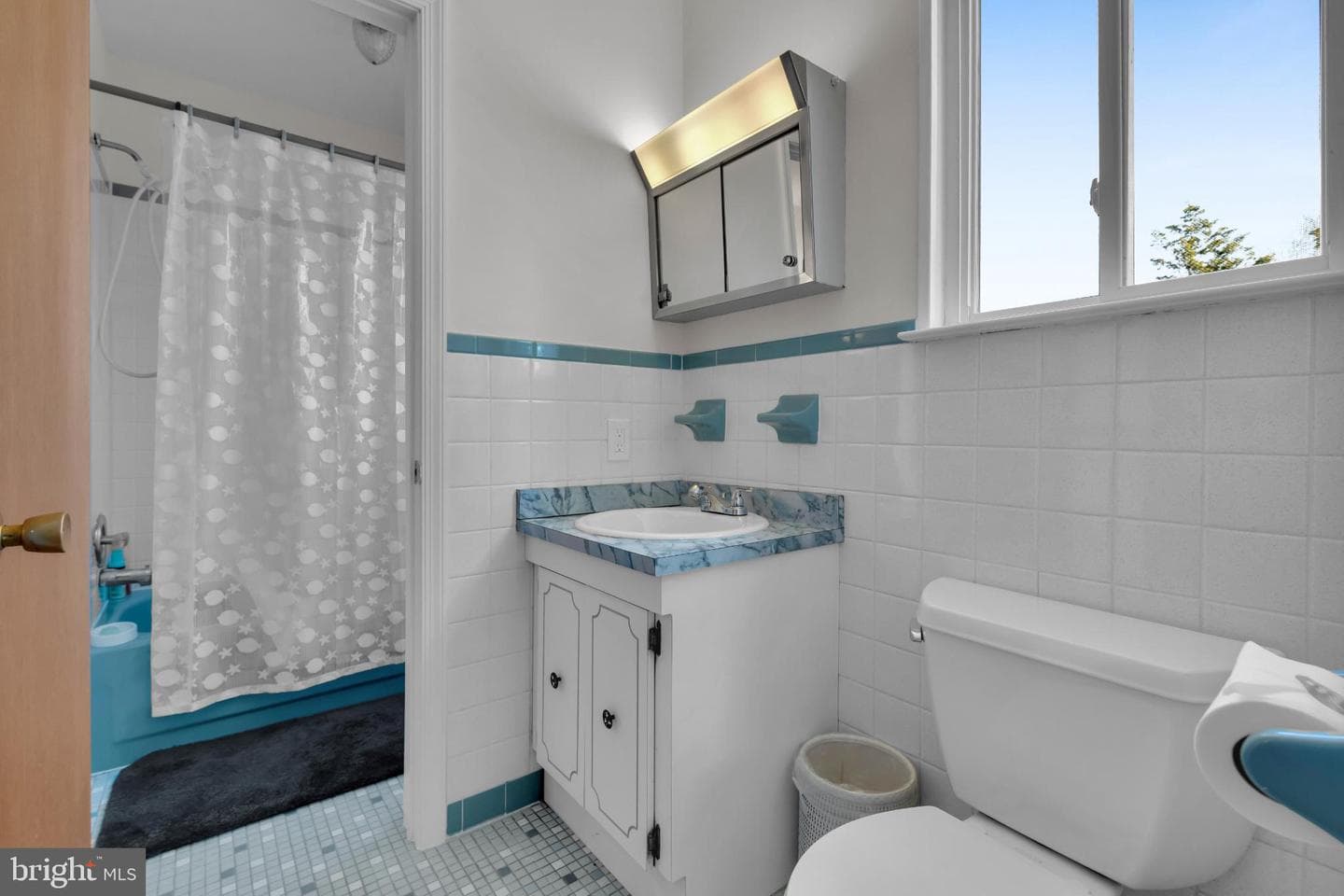 107 Peggy Lane photo 27