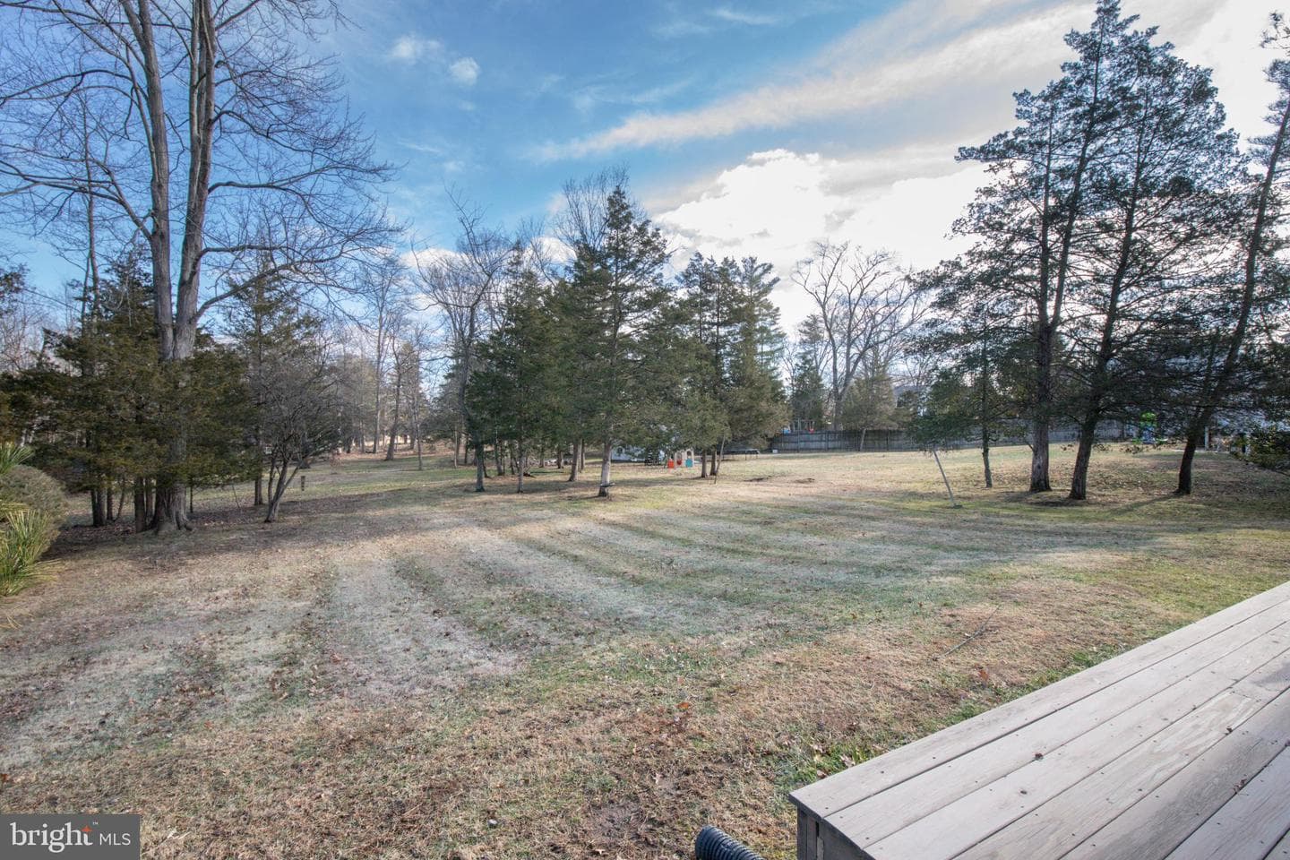 107 Peggy Lane photo 34