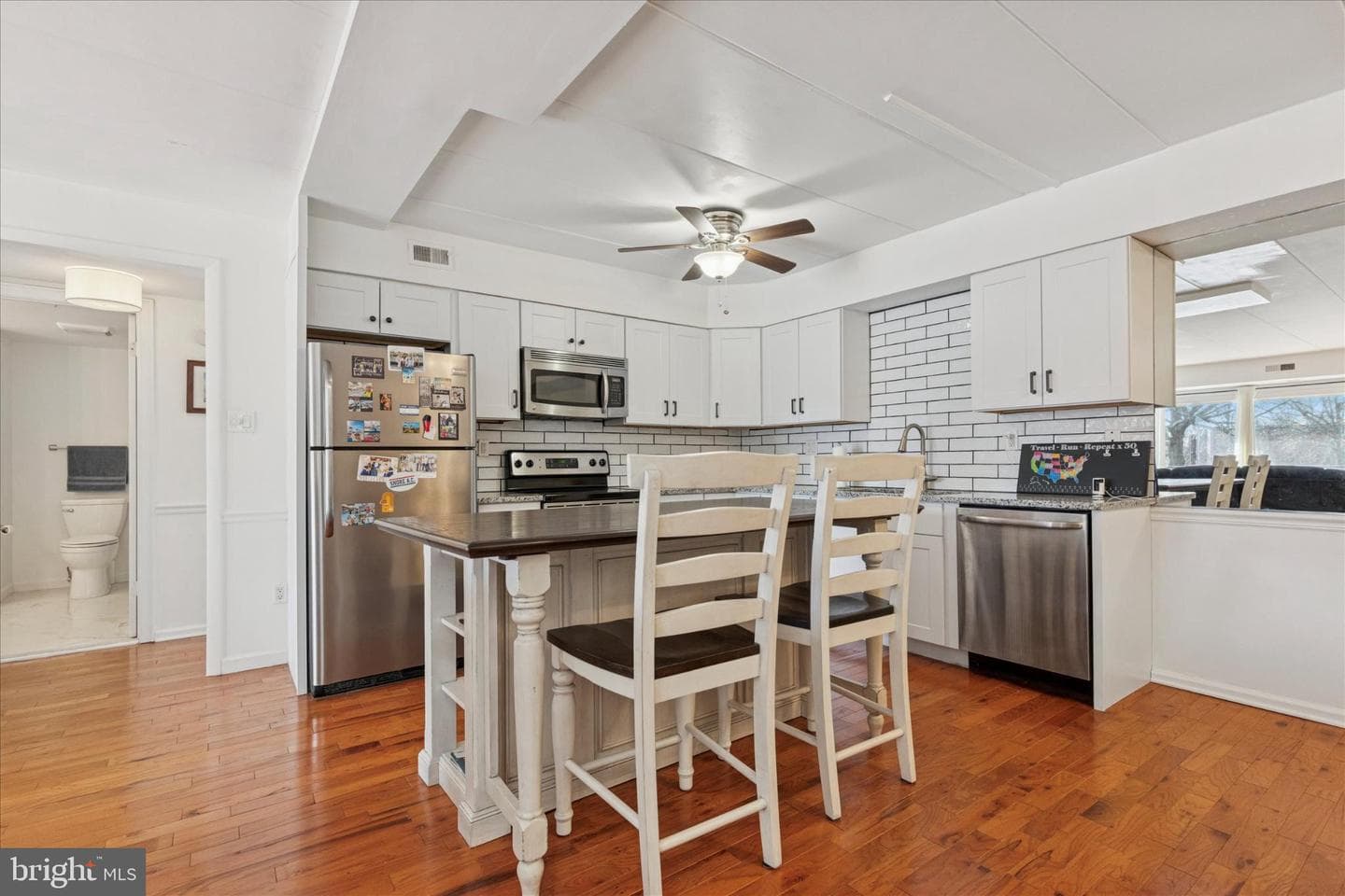 3 Oakridge Drive photo 5