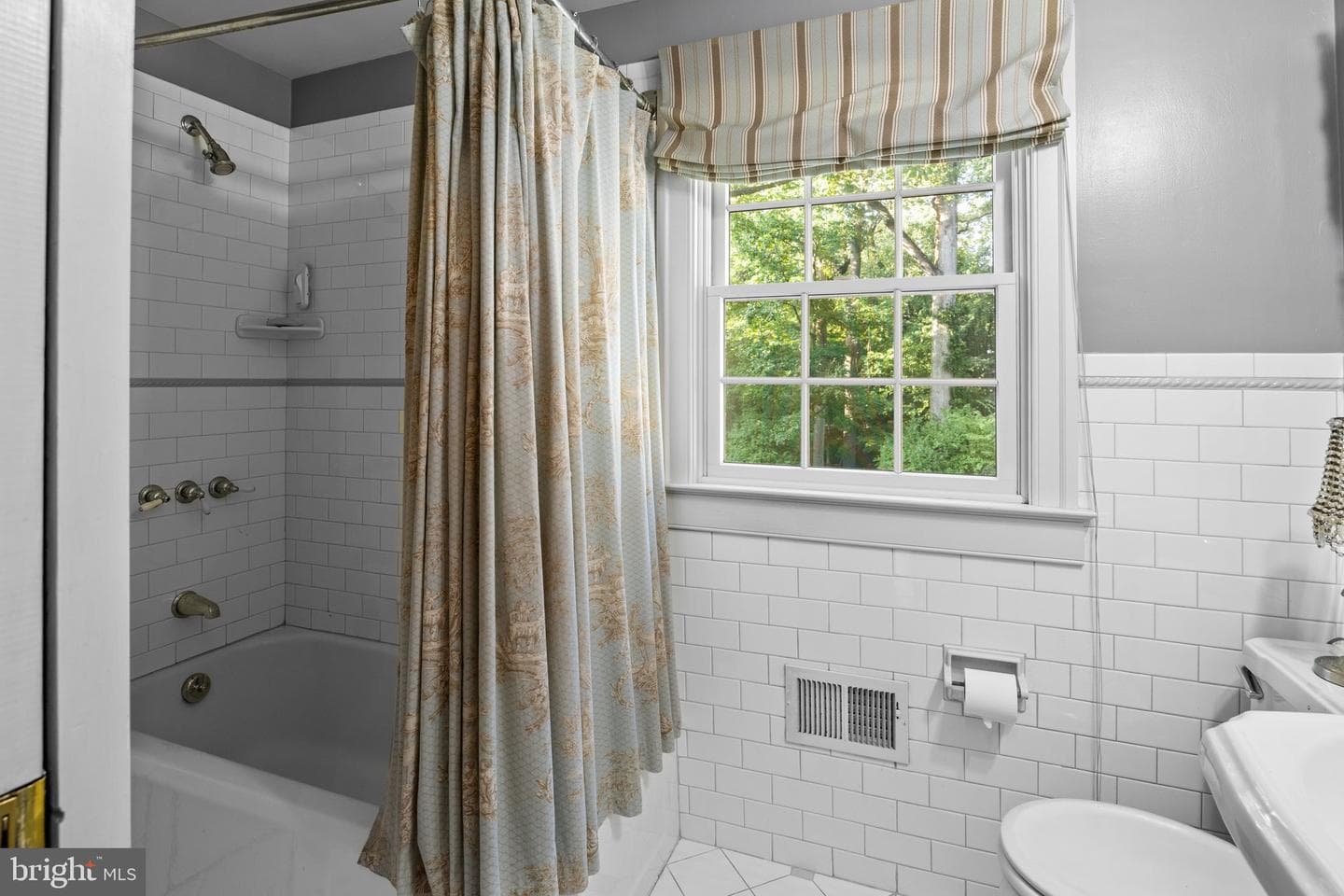 1108 Evergreen Road photo 27