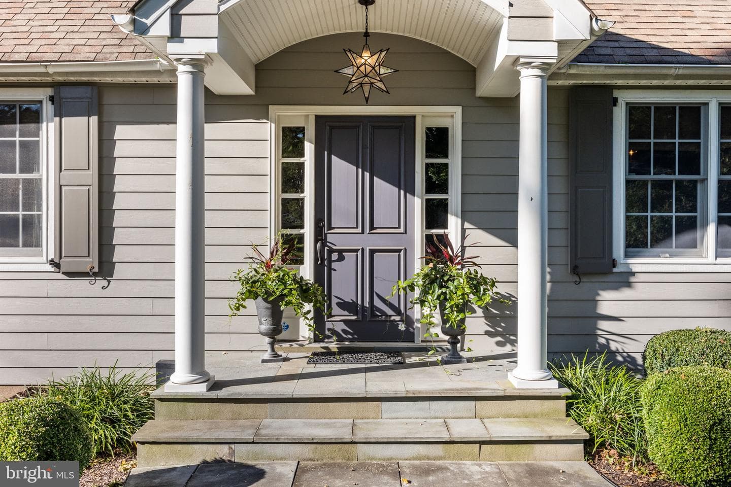 1108 Evergreen Road photo 3