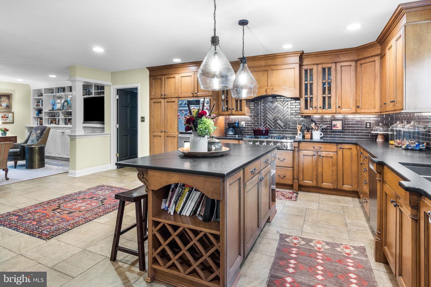 1108 Evergreen Road photo 8