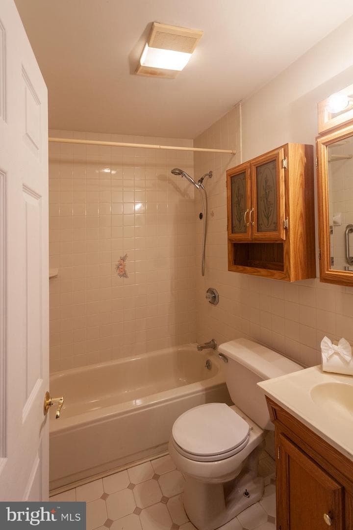 273 Birch Drive photo 32