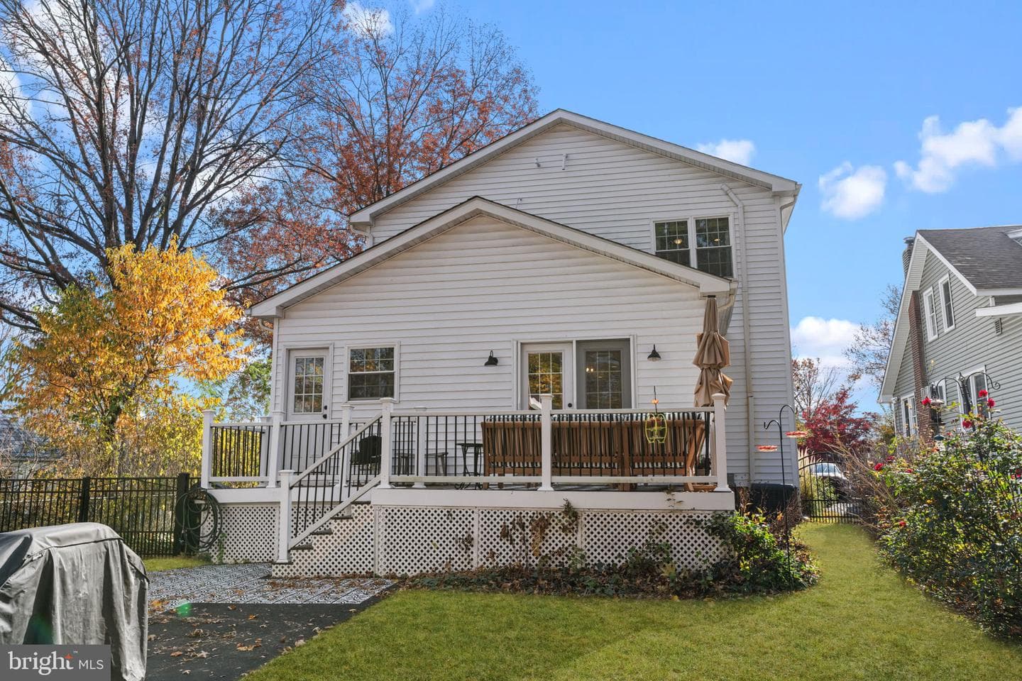 108 W Maple Avenue photo 39