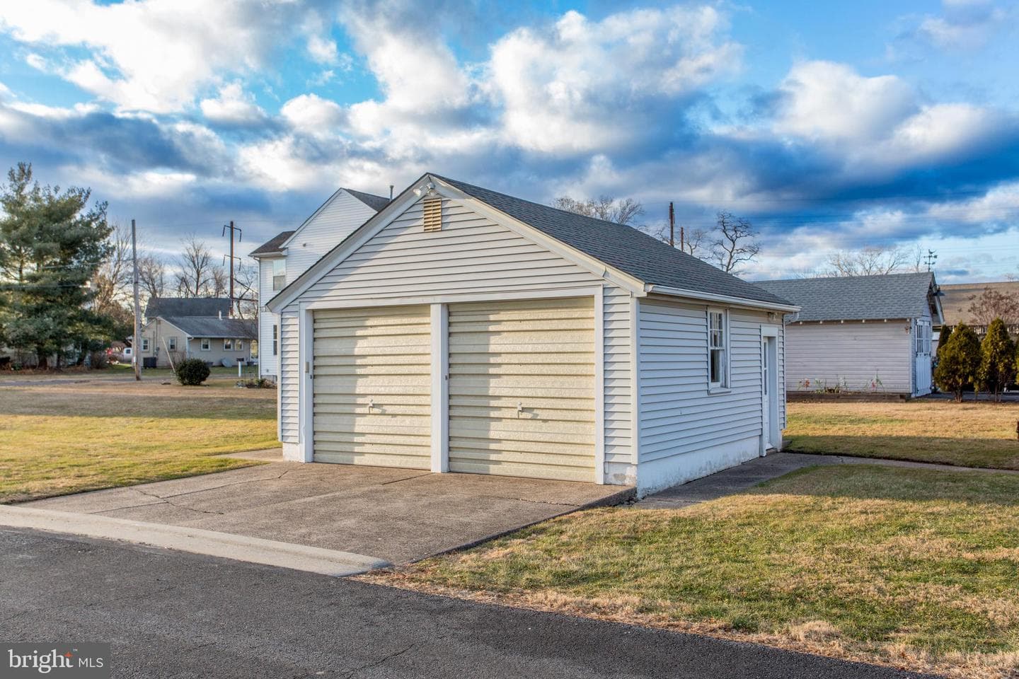 1103 Edgely Avenue photo 37