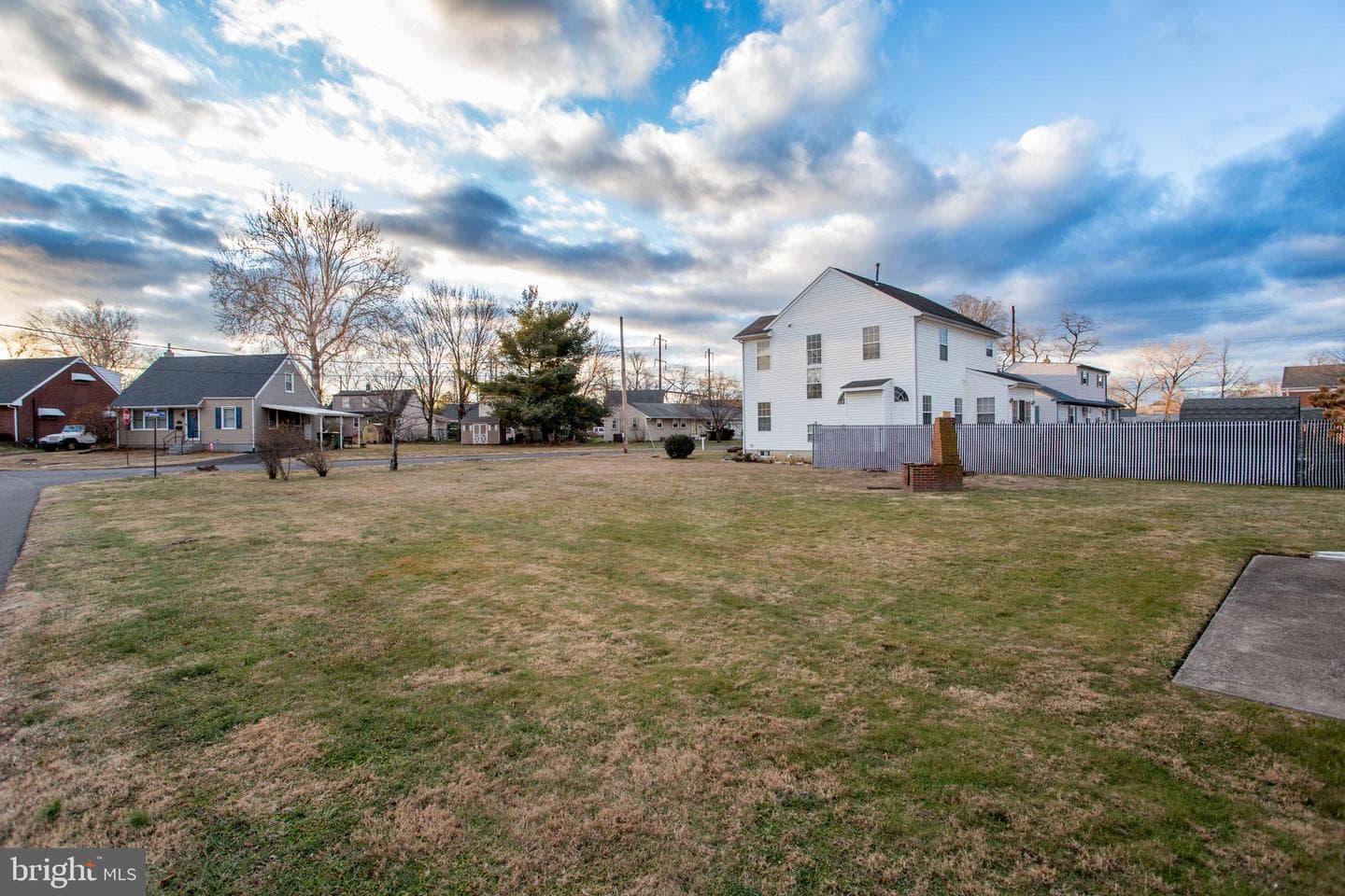 1103 Edgely Avenue photo 46