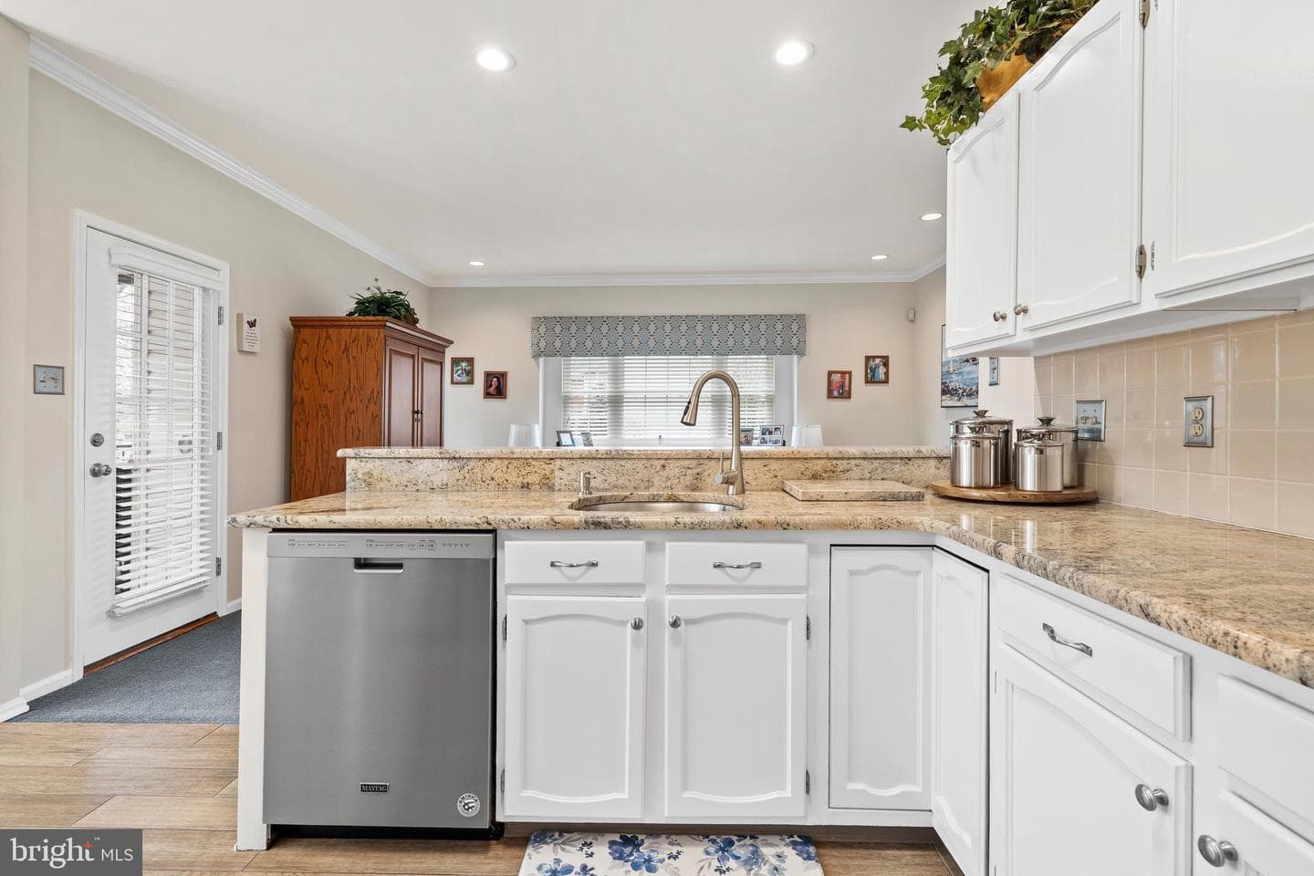 3421 Pin Oak Lane photo 15