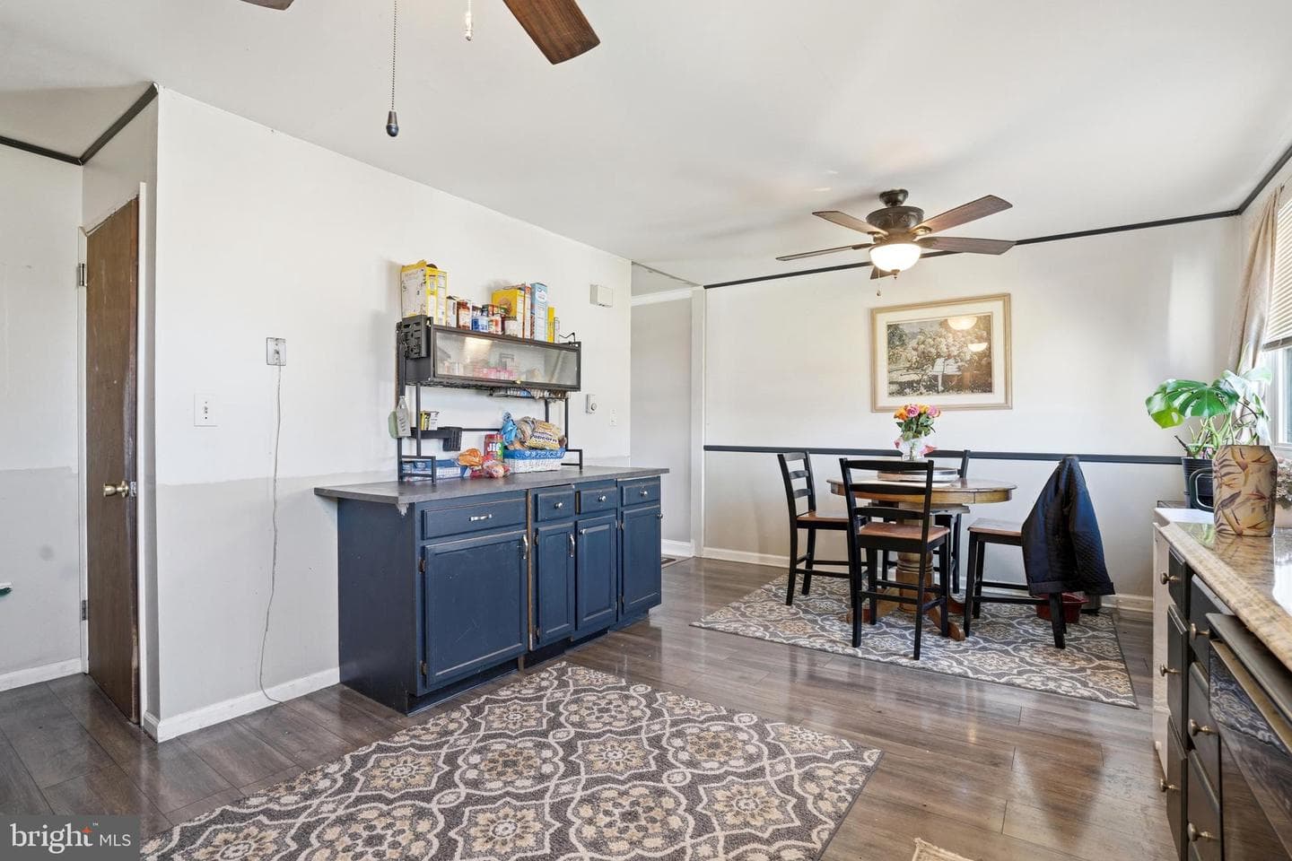 87 W Park Avenue photo 11