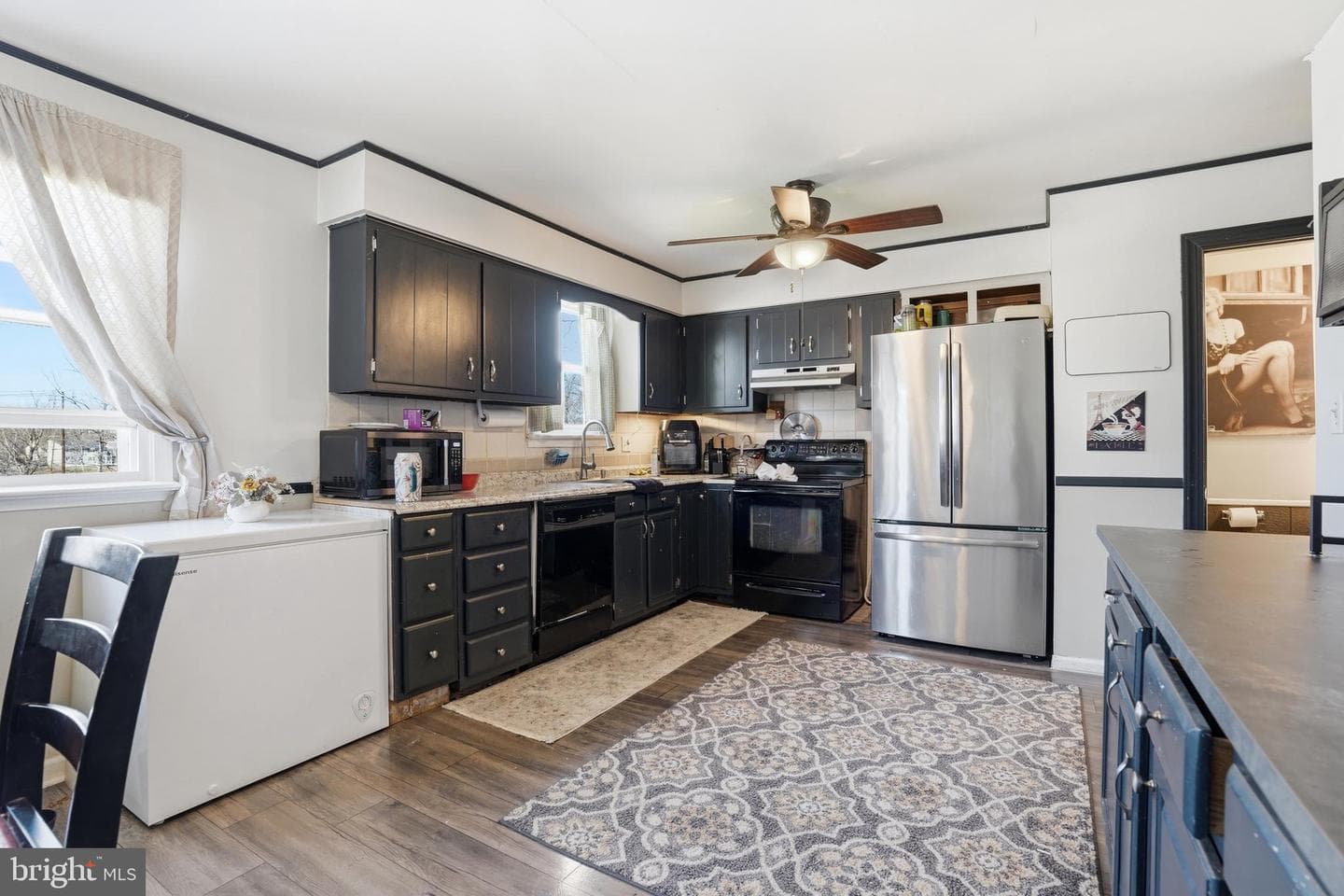 87 W Park Avenue photo 12