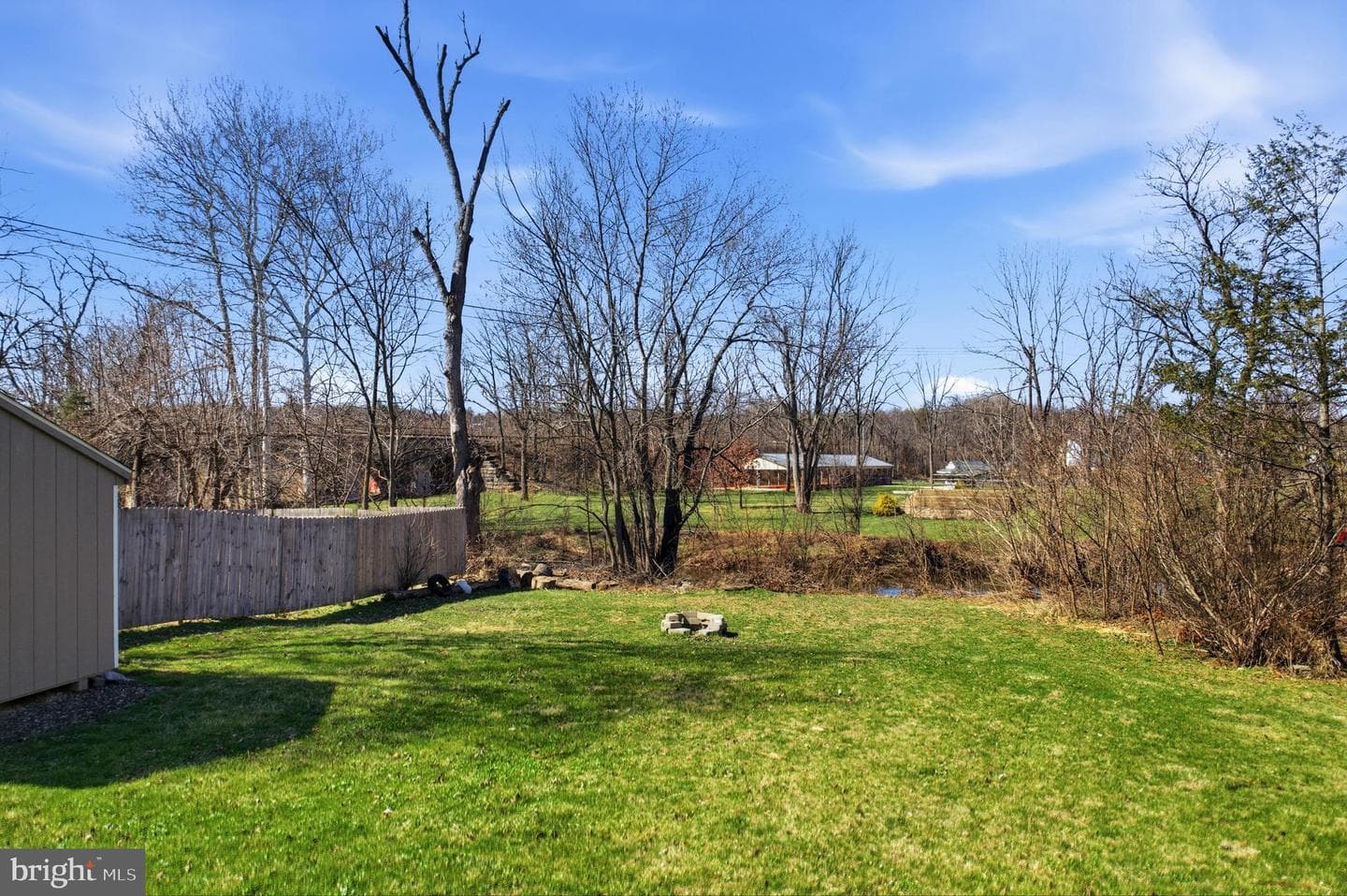 87 W Park Avenue photo 29