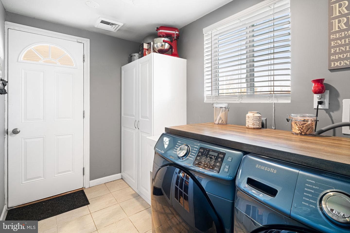 5 Glenwood Lane photo 12