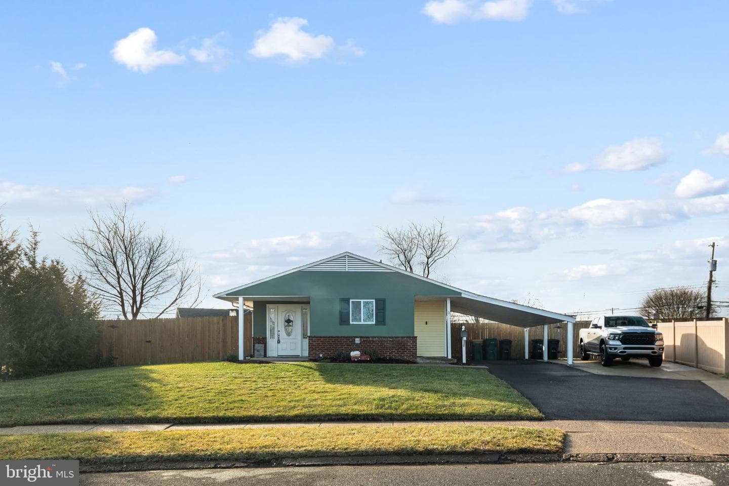 5 Glenwood Lane photo 2