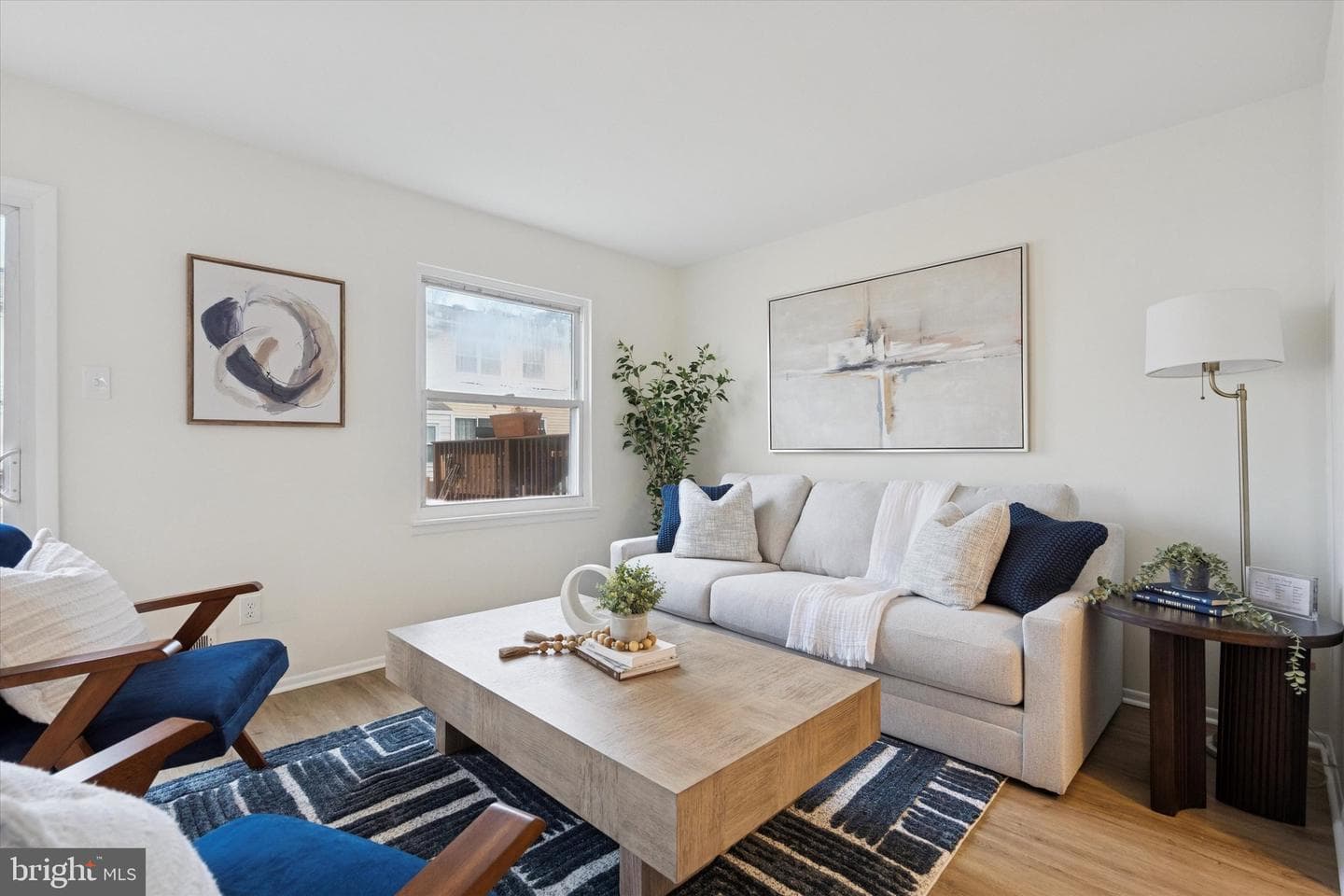 367 Dartmouth Court photo 11