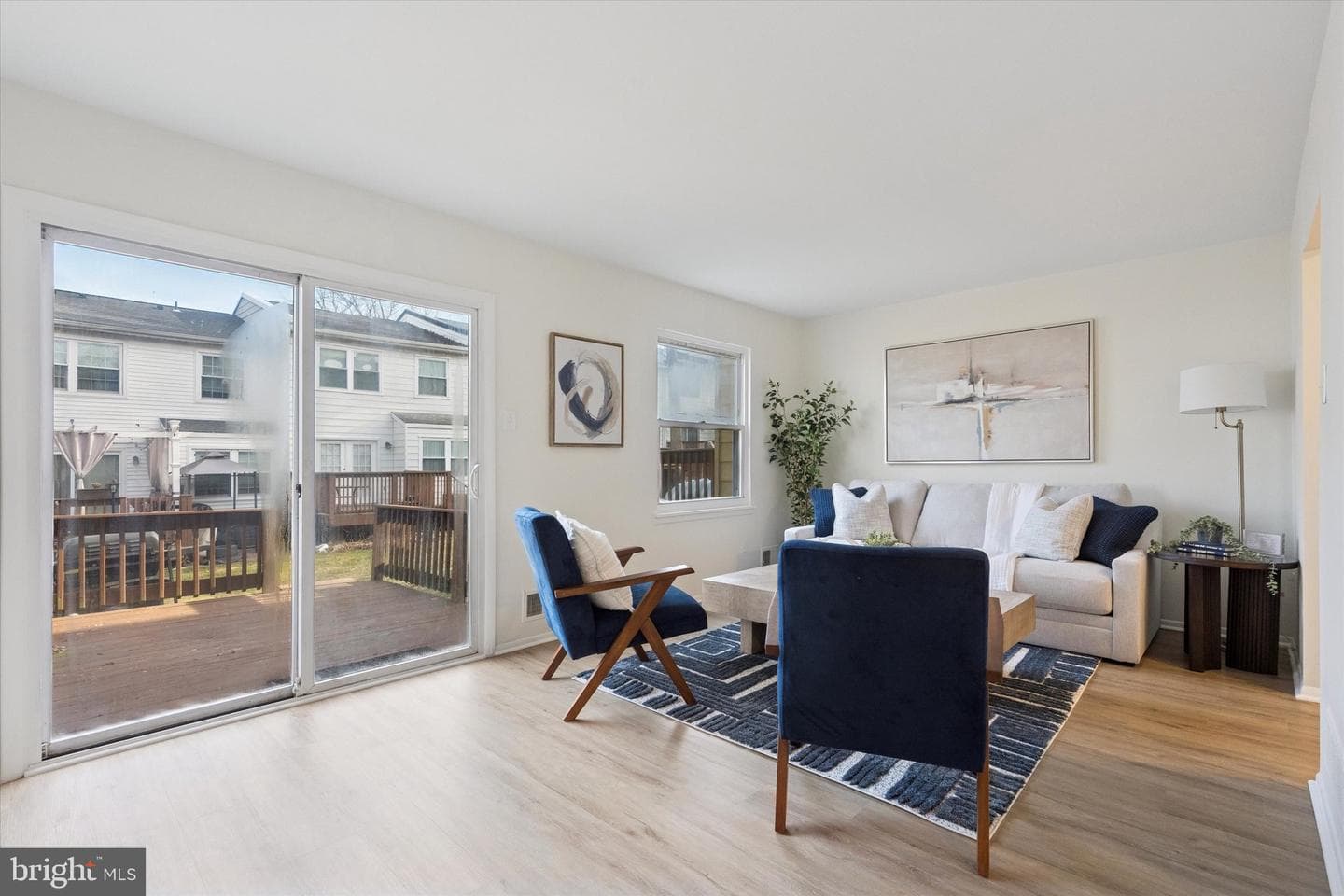 367 Dartmouth Court photo 8
