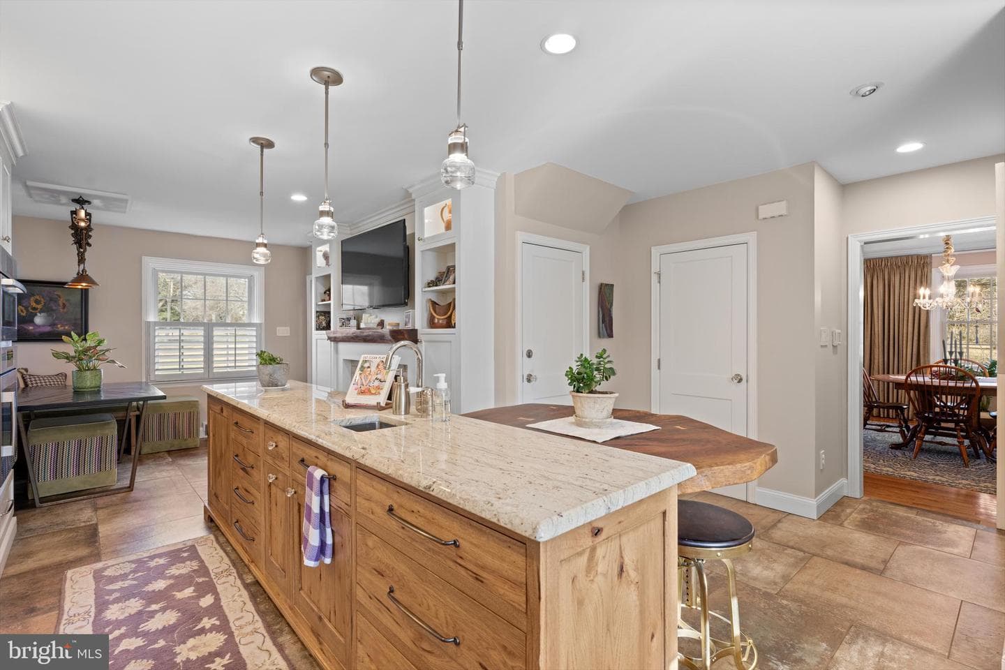 6760 Chapel Road photo 23