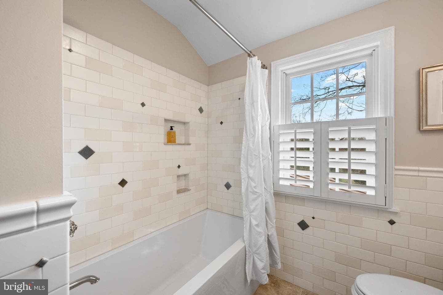 6760 Chapel Road photo 29