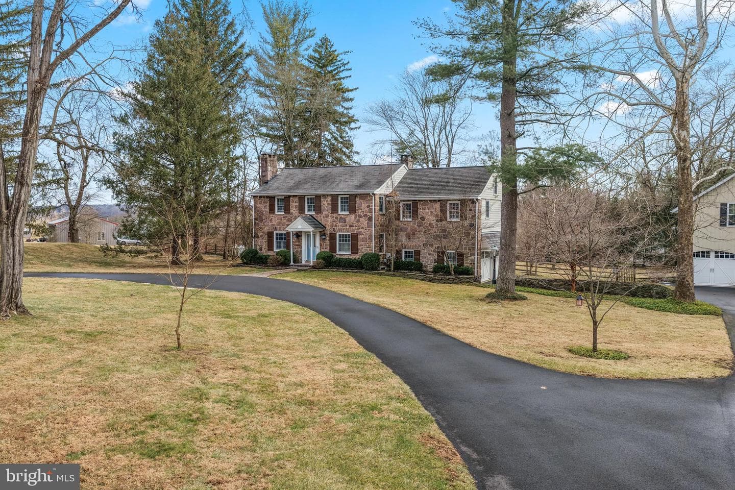 6760 Chapel Road photo 7
