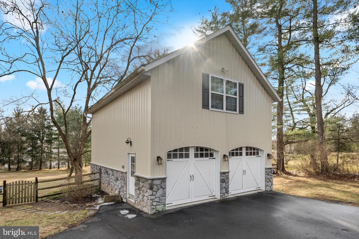 6760 Chapel Road photo 9