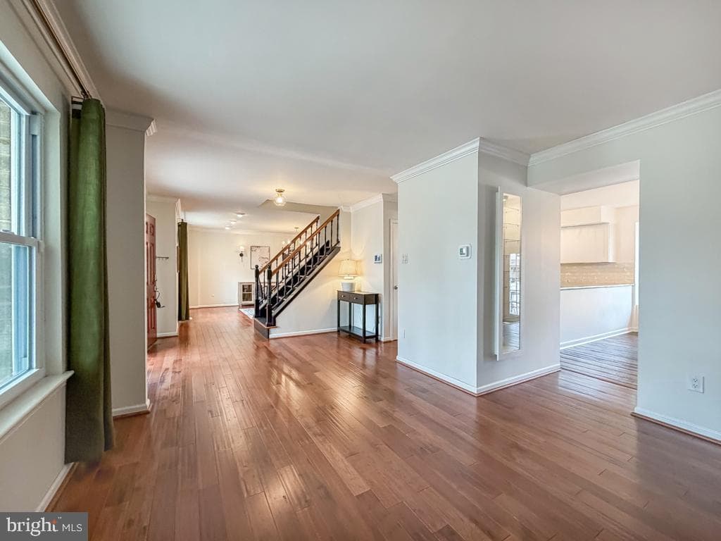 738 Bridgeview Road photo 12