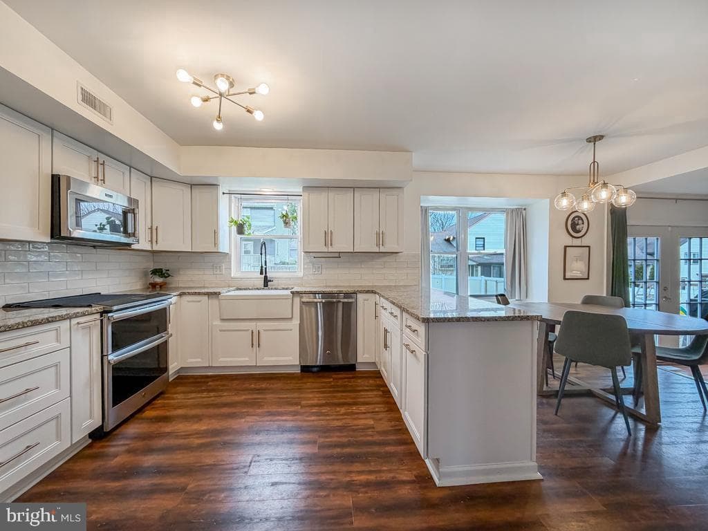738 Bridgeview Road photo 17